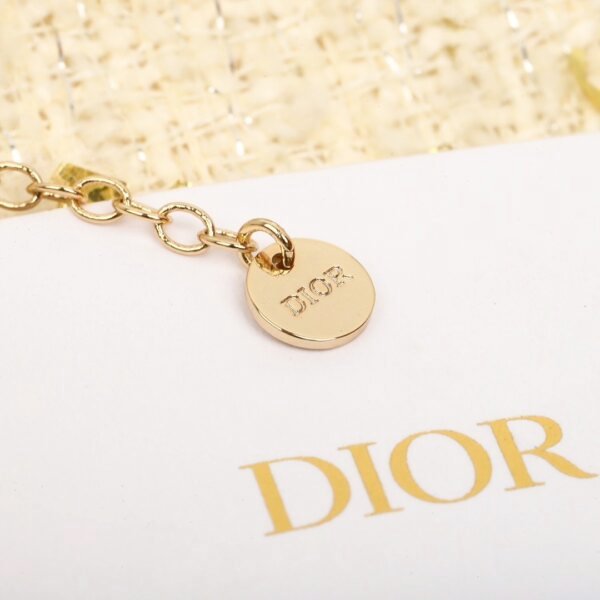 Dior - Image 6