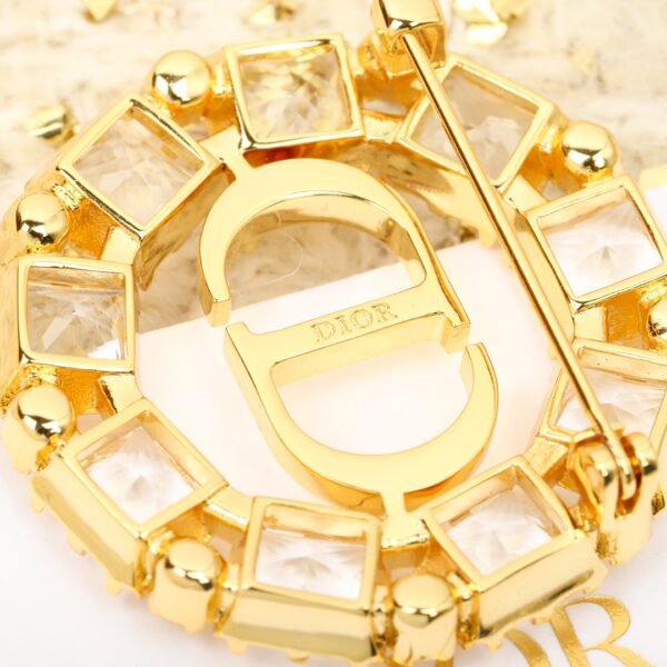 Dior - Image 6