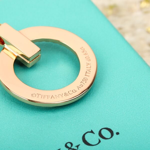 TIFFANY - Image 6