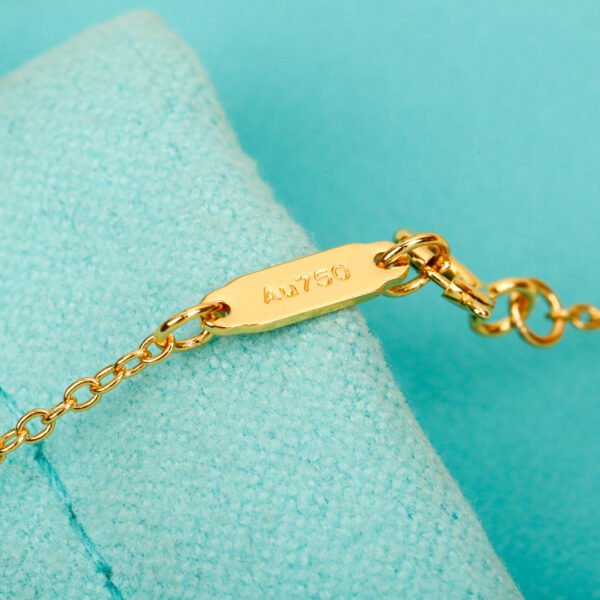 TIFFANY - Image 6
