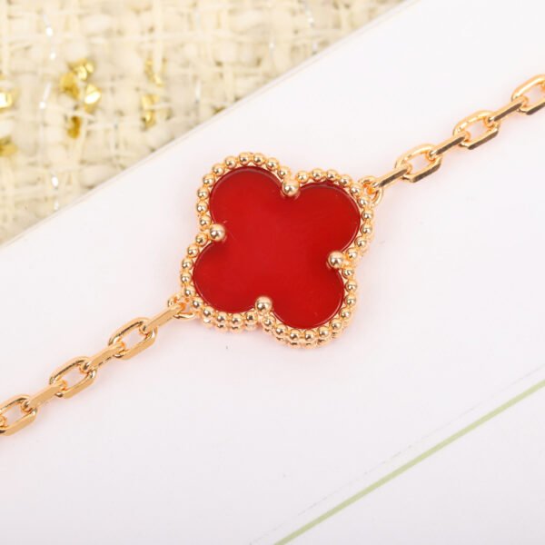 Van Cleef & Arpels - Image 6