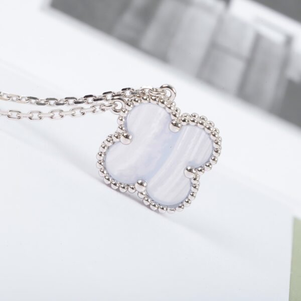 Van Cleef & Arpels - Image 6