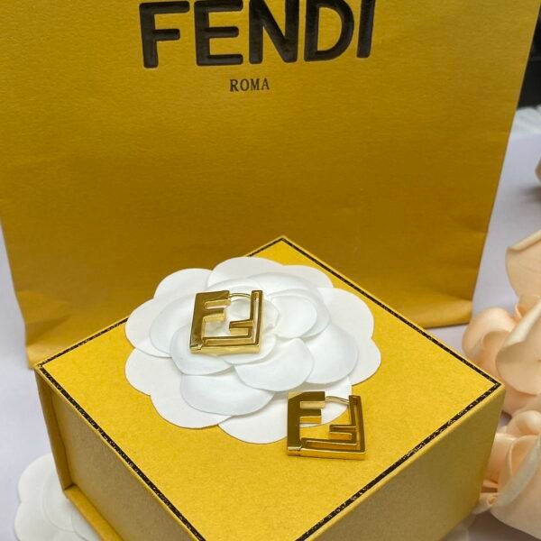 FENDI - Image 6