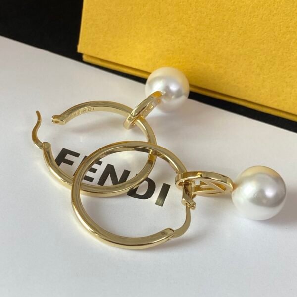 FENDI - Image 6