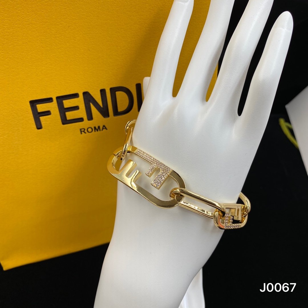 FENDI - Image 6