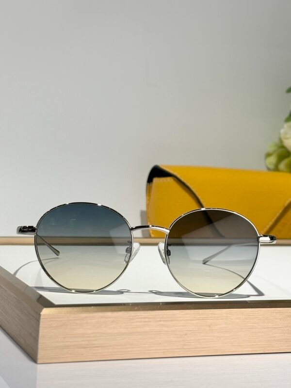 Loewe - Image 6