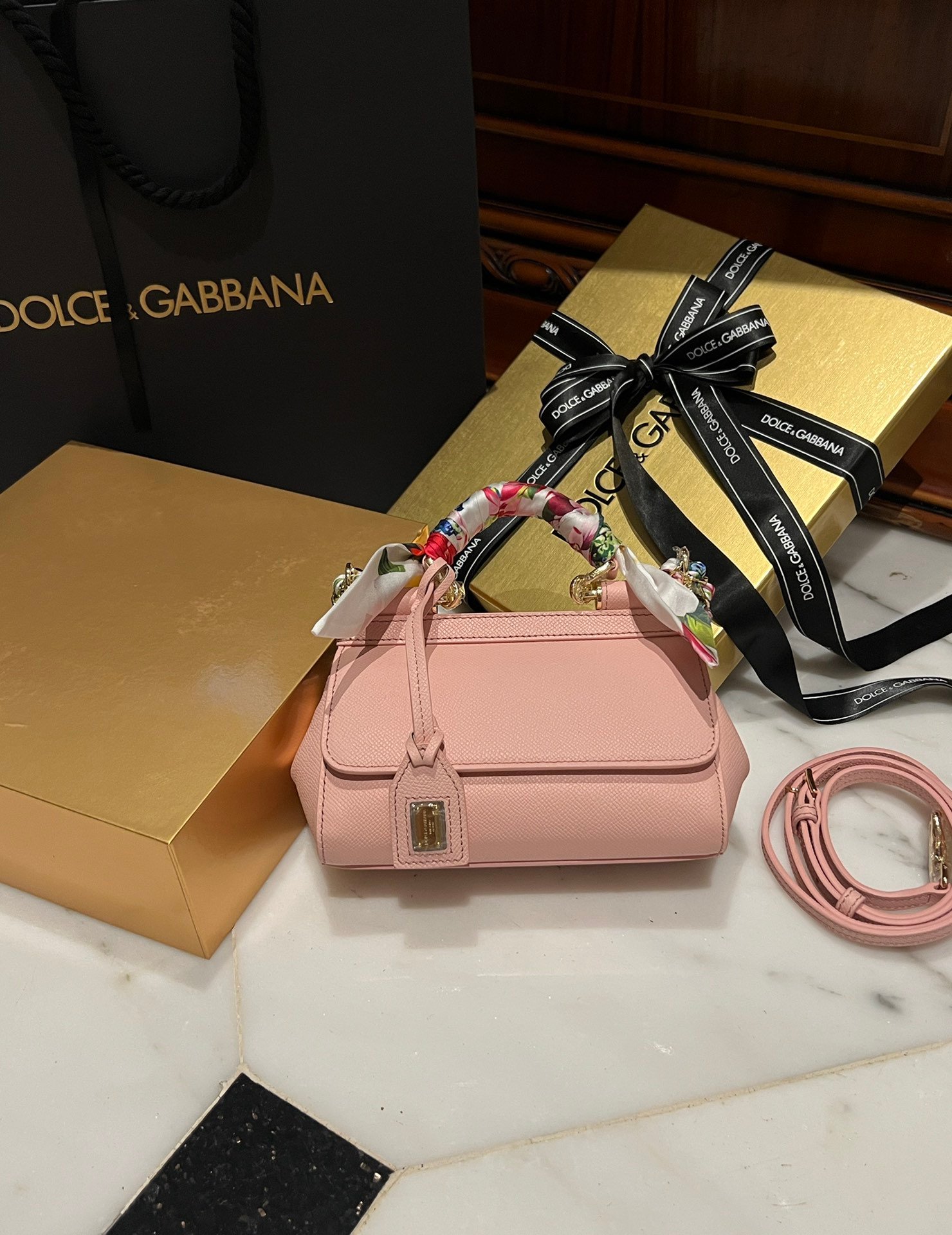 Dolce & Gabba - Image 7