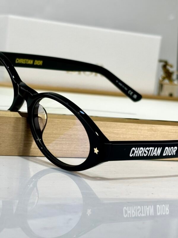 Dior - Image 6