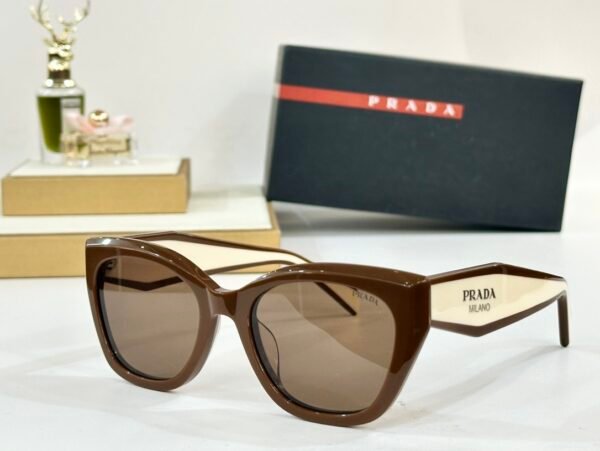 PRADA - Image 6