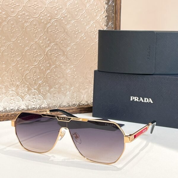 PRADA - Image 6