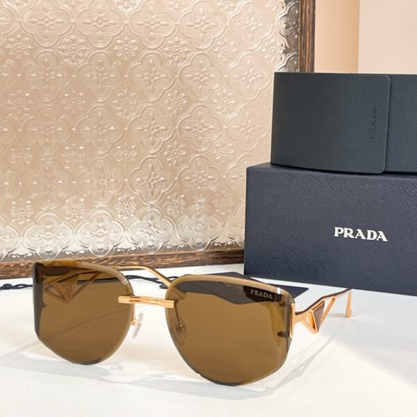 PRADA - Image 6