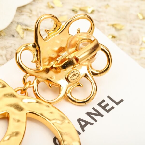 Chanel - Image 6