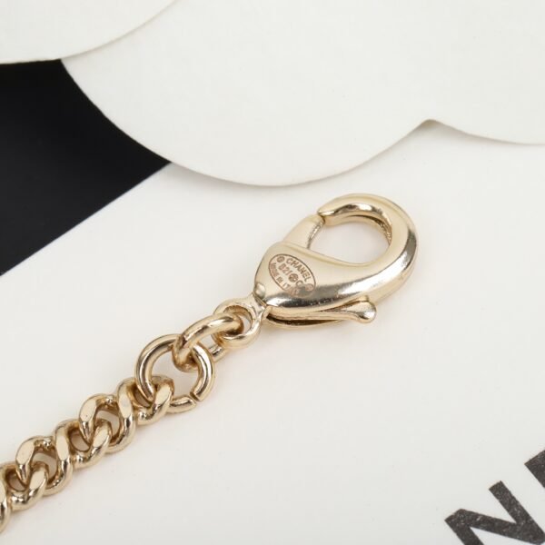 Chanel - Image 6