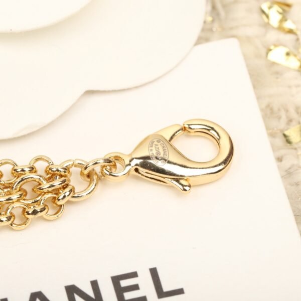Chanel - Image 6