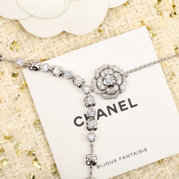 Chanel - Image 6