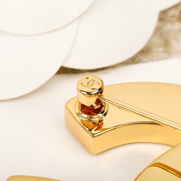 Chanel - Image 6