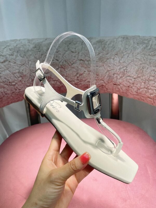 Roger Vivier - Image 4