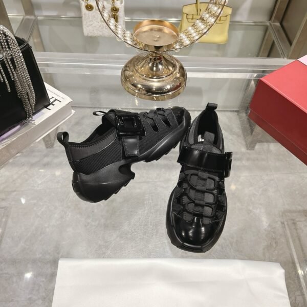 Roger Vivier - Image 4