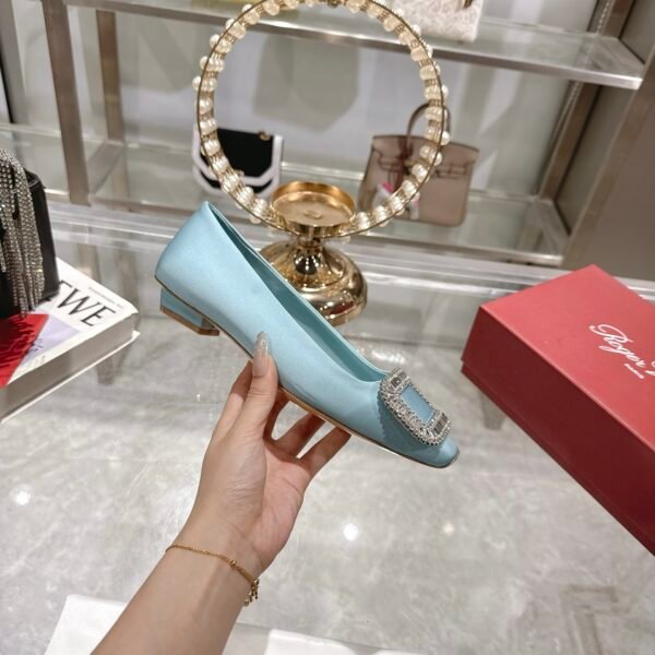 Roger Vivier - Image 4