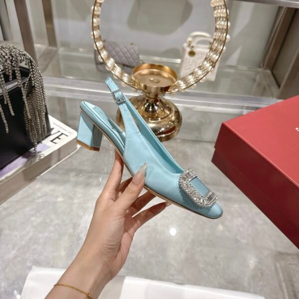 Roger Vivier - Image 4