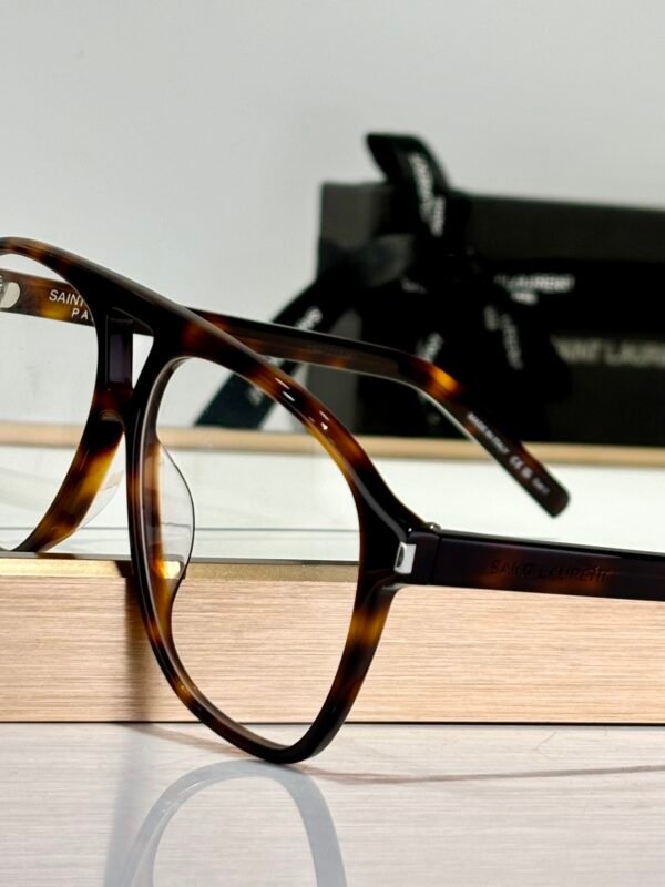 YSL - Image 6