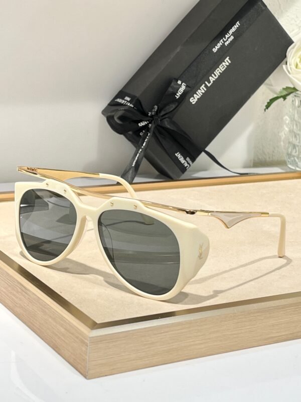 YSL - Image 6