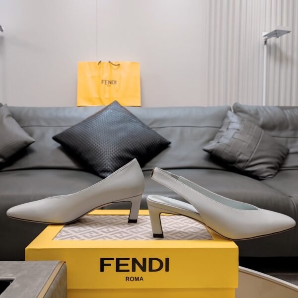 FENDI - Image 6