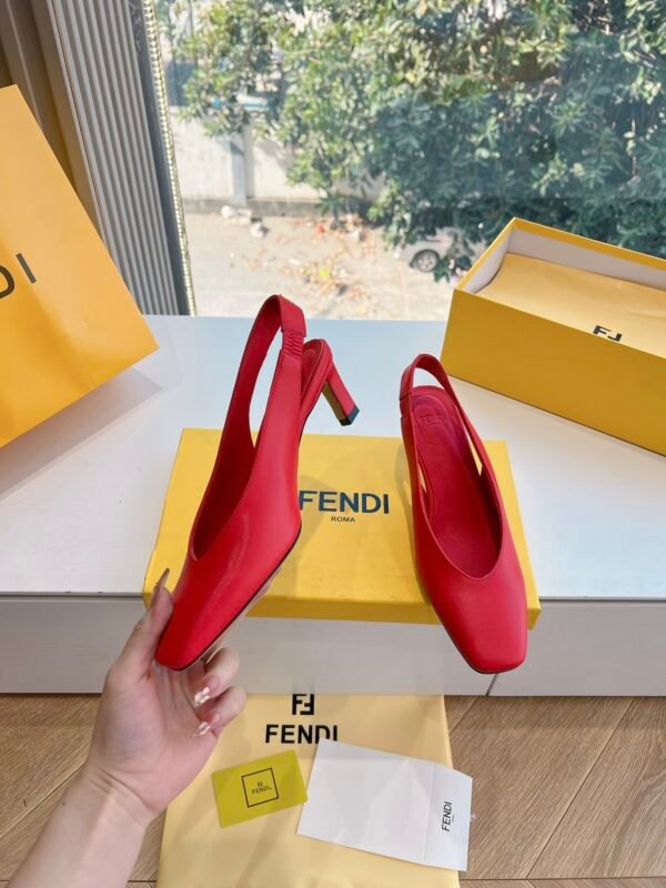 FENDI - Image 6