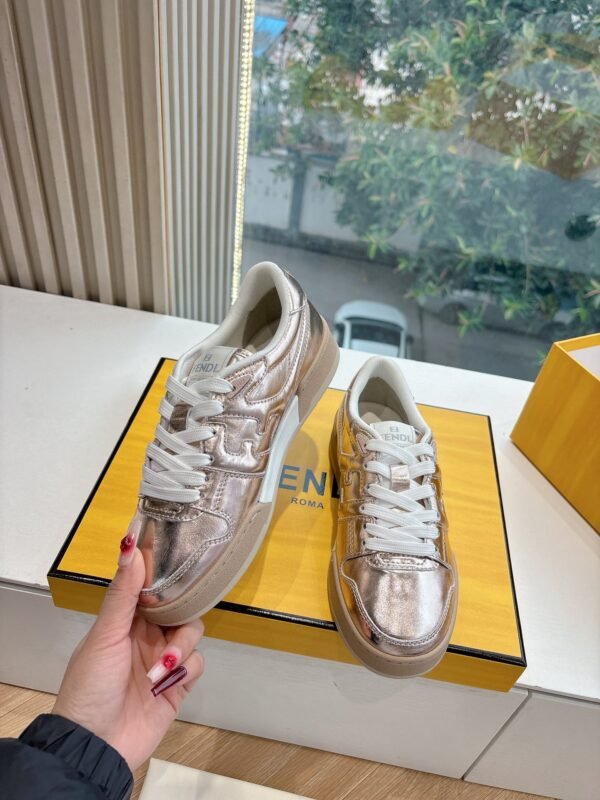 FENDI - Image 6