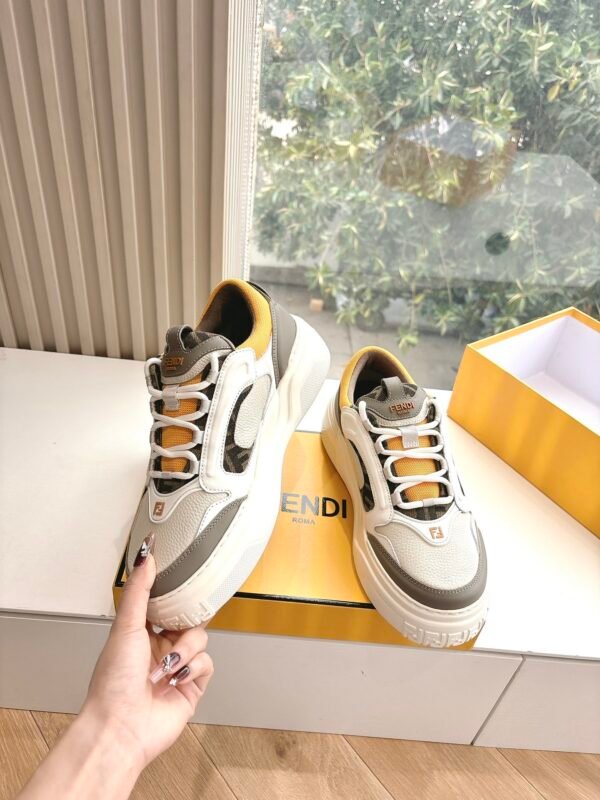 FENDI - Image 6