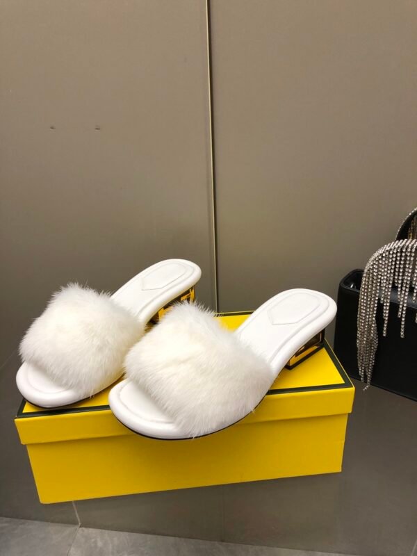 FENDI - Image 6