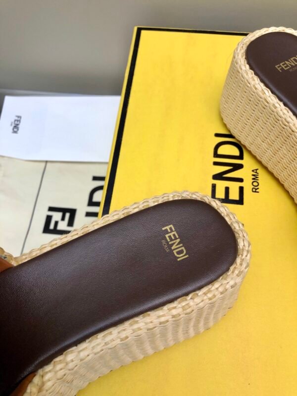 FENDI - Image 6