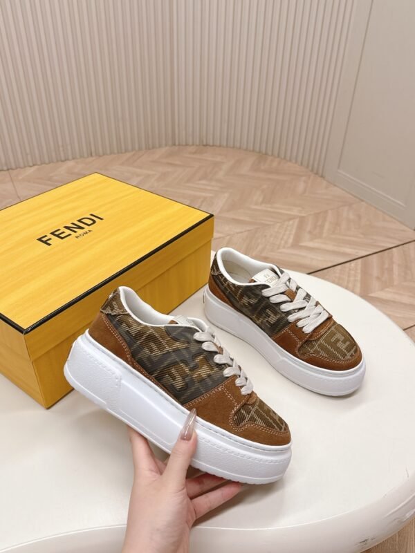 FENDI - Image 6