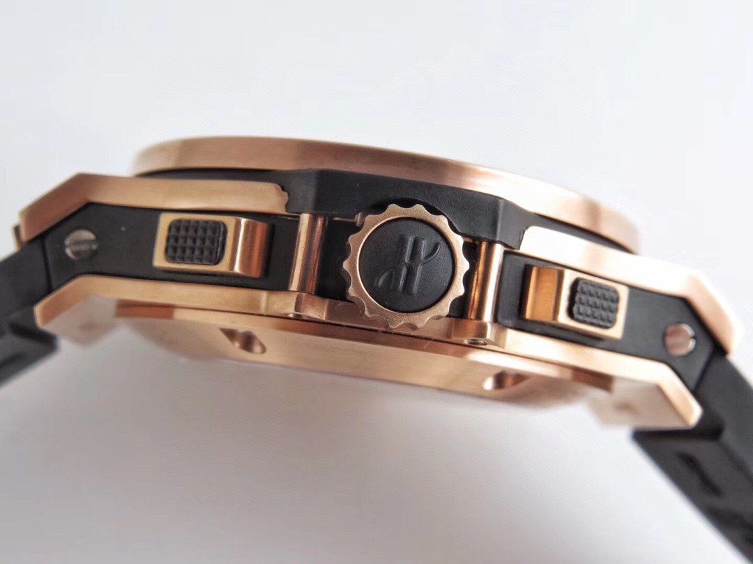 HUBLOT - Image 6