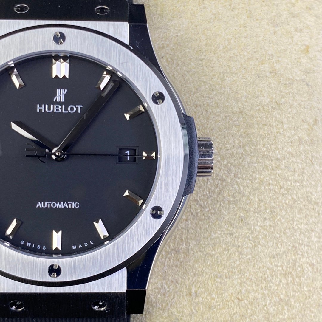 HUBLOT - Image 6