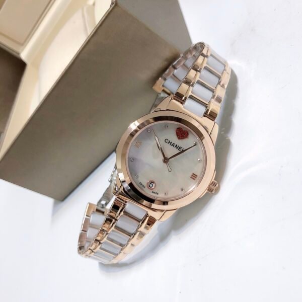 CHANEL - Image 4