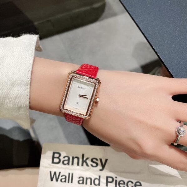 CHANEL - Image 4