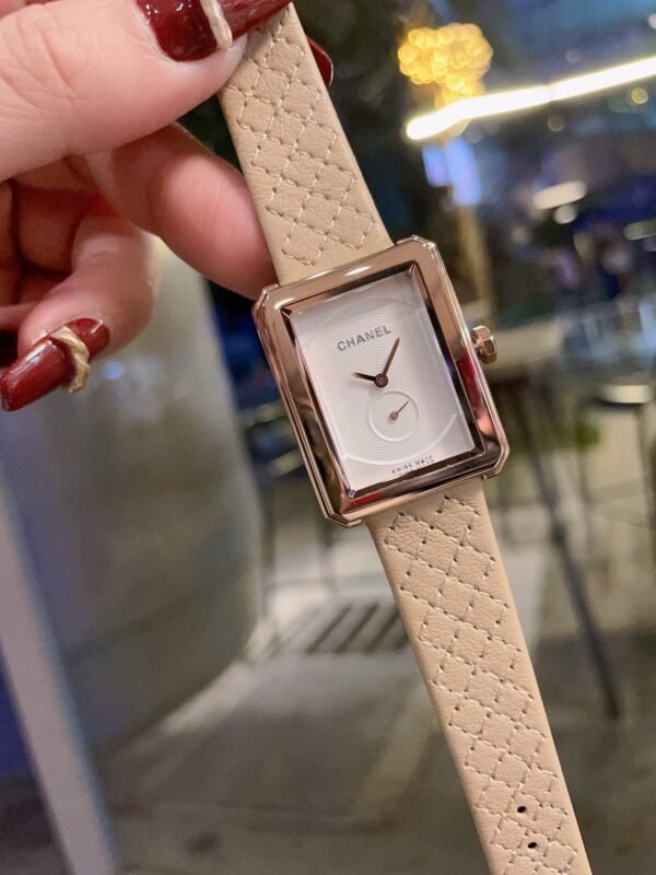 CHANEL - Image 4