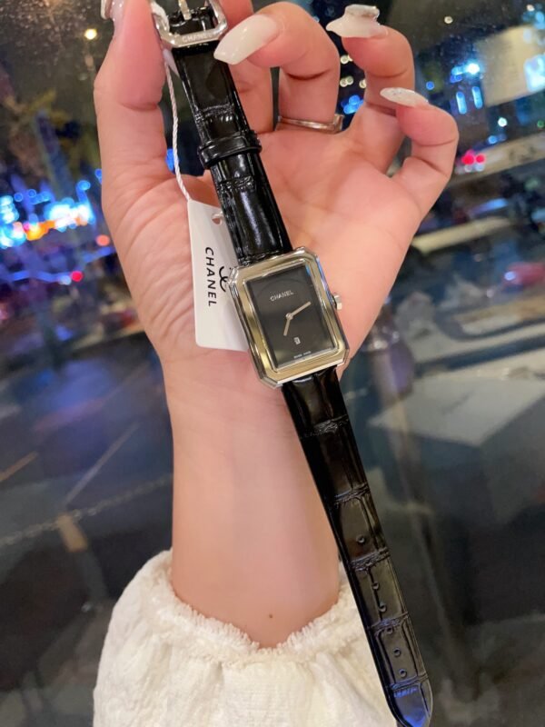 CHANEL - Image 4