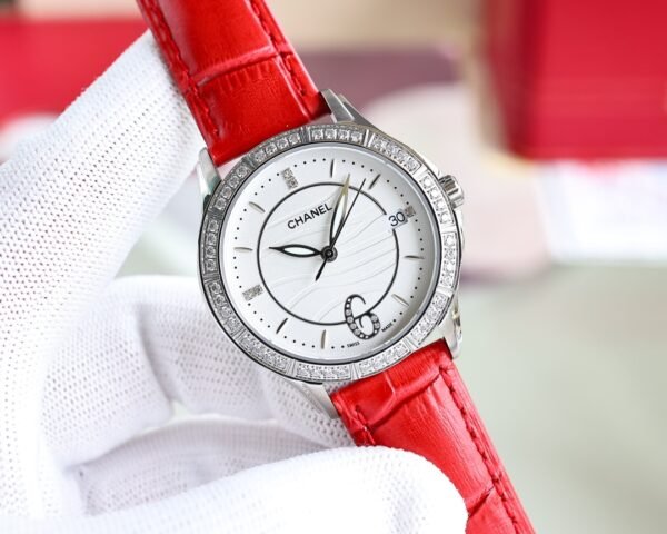 CHANEL - Image 6