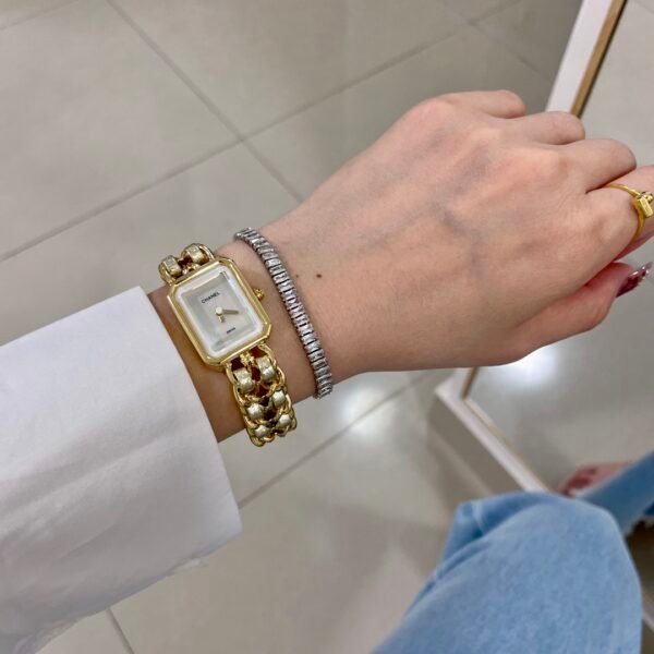 CHANEL - Image 4