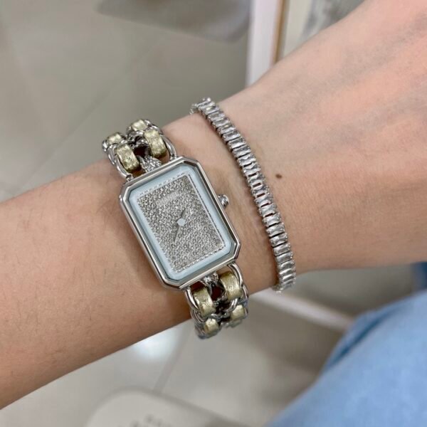 CHANEL - Image 4