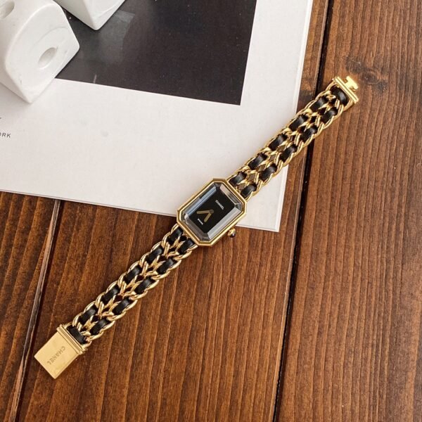 CHANEL - Image 6