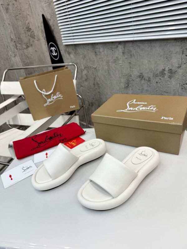 Christian Louboutin - Image 6