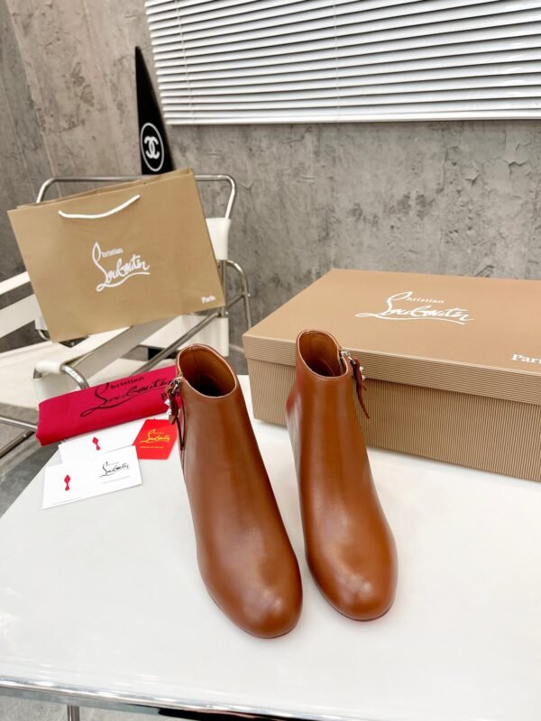 Christian Louboutin - Image 6