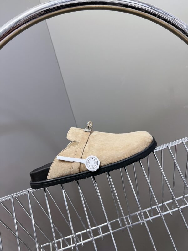 Hermes shoes - Image 2