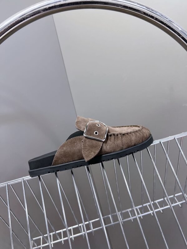 Hermes shoes - Image 2