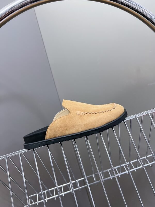 Hermes shoes - Image 2