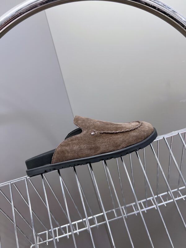 Hermes shoes - Image 2