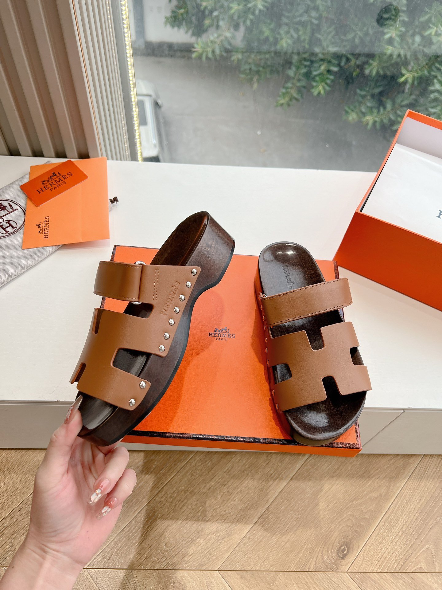 Hermes shoes - Image 7